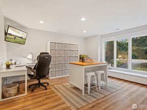 18509 236th Avenue NE, Woodinville WA 98077