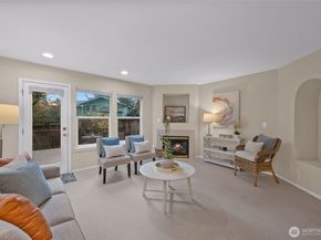 22638 44th Avenue W 6, Mountlake Terrace WA 98043