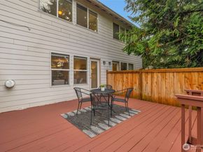 22638 44th Avenue W 6, Mountlake Terrace WA 98043