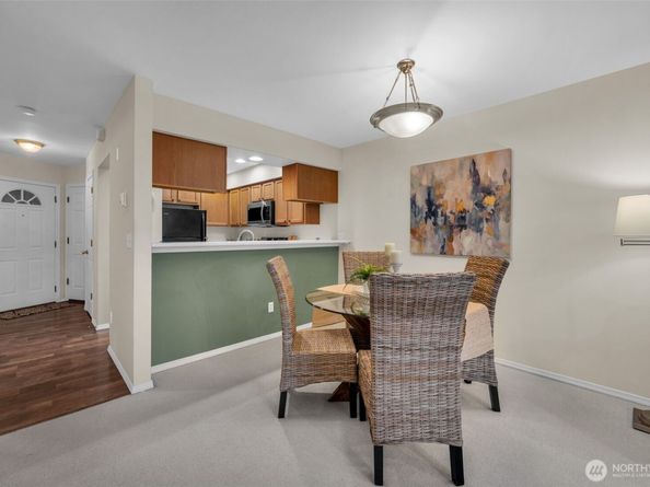 22638 44th Avenue W 6, Mountlake Terrace WA 98043