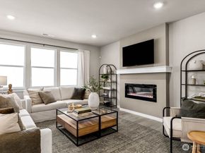 638 SE 11th Place 9, North Bend WA 98045