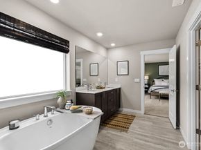 638 SE 11th Place 9, North Bend WA 98045