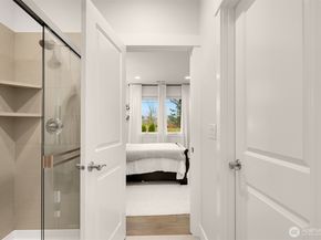 622 Mt Teneriffe Drive SE, North Bend WA 98045