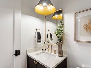 11218 115th Place NE, Kirkland WA 98033