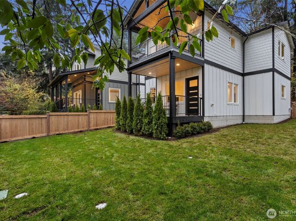 11218 115th Place NE, Kirkland WA 98033