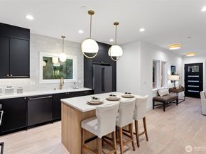 11218 115th Place NE, Kirkland WA 98033