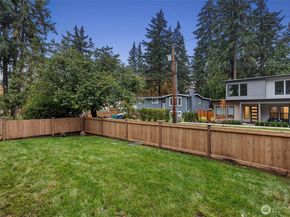 11218 115th Place NE, Kirkland WA 98033