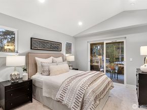 11218 115th Place NE, Kirkland WA 98033