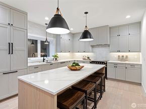 11222 115th Place NE, Kirkland WA 98033