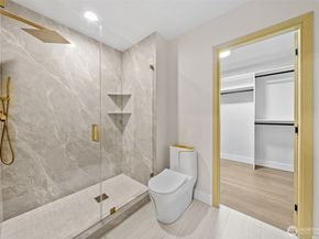 7905 240th Street SW, Edmonds WA 98026