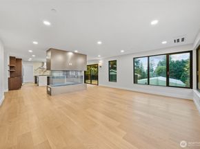 7905 240th Street SW, Edmonds WA 98026