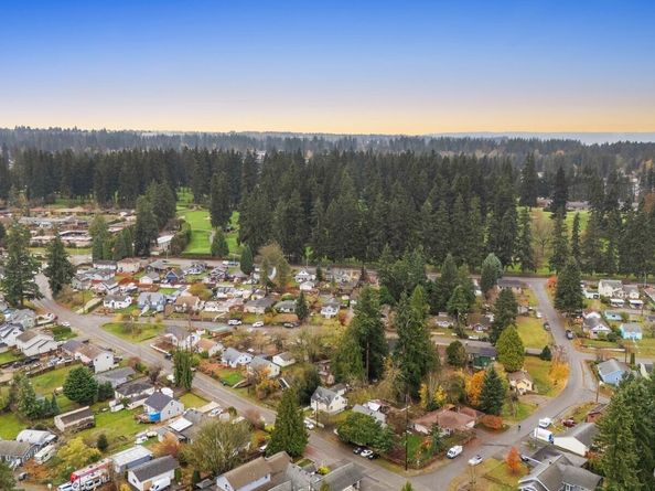 5724 Lowell Road, Everett WA 98203