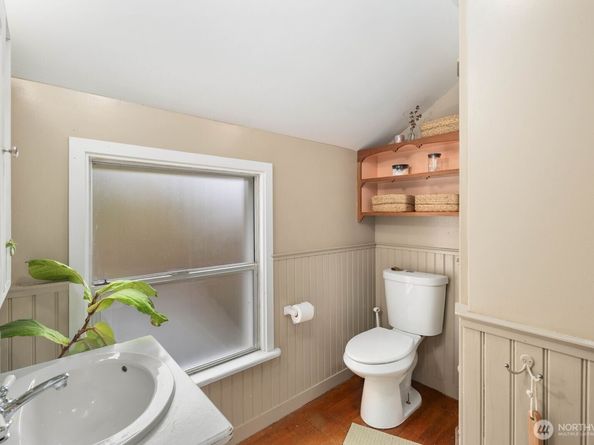 5724 Lowell Road, Everett WA 98203