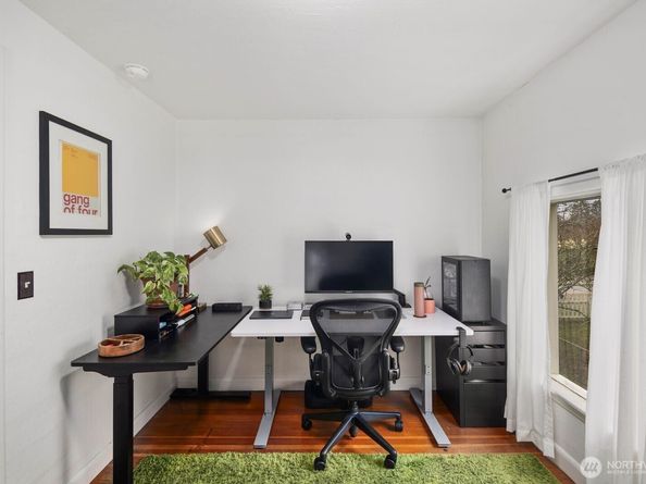 5724 Lowell Road, Everett WA 98203