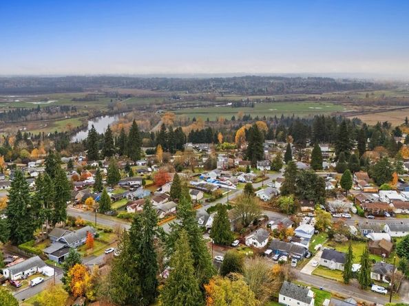 5724 Lowell Road, Everett WA 98203