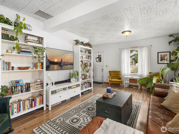 5724 Lowell Road, Everett WA 98203