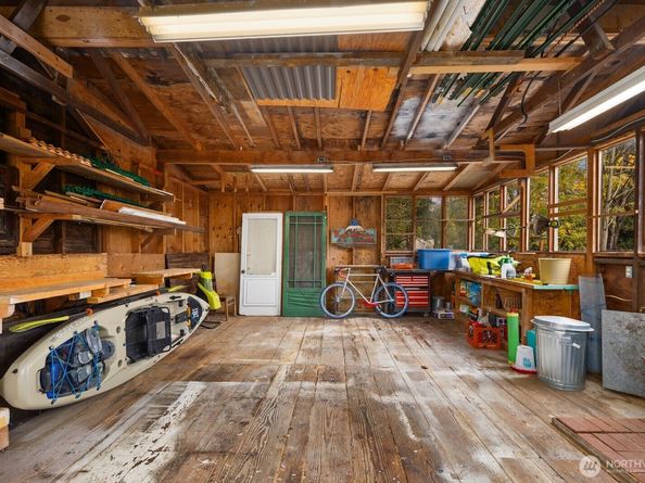 5724 Lowell Road, Everett WA 98203