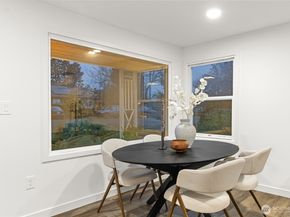 2460 S 121 Street, Burien WA 98168