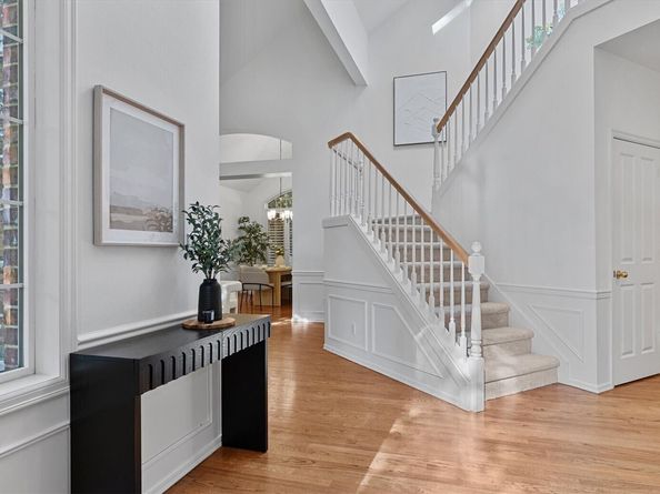 110 247th Avenue SE, Sammamish WA 98074