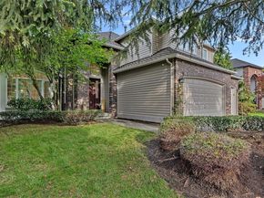 110 247th Avenue SE, Sammamish WA 98074