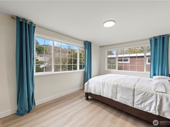 110 174th Place NE, Bellevue WA 98008