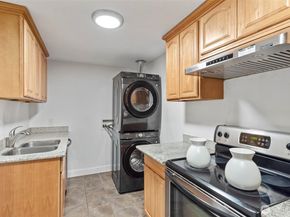 110 174th Place NE, Bellevue WA 98008