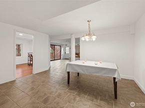 110 174th Place NE, Bellevue WA 98008