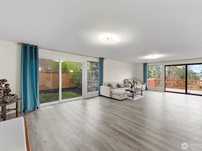 110 174th Place NE, Bellevue WA 98008