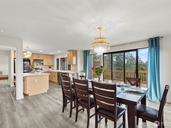 110 174th Place NE, Bellevue WA 98008