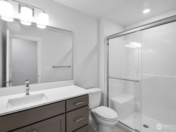 13209 NE 127th Way C, Kirkland WA 98034