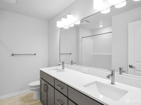 13209 NE 127th Way C, Kirkland WA 98034