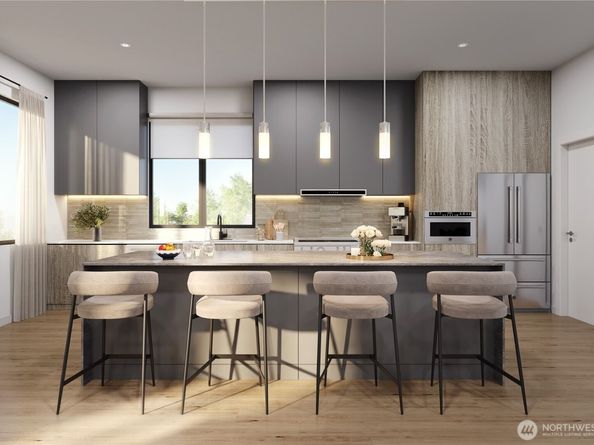 4410 1st Avenue NE, Seattle WA 98105