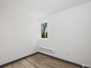 9747 57th Avenue S B, Seattle WA 98118