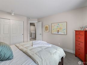 23425 51st Avenue S, Kent WA 98032