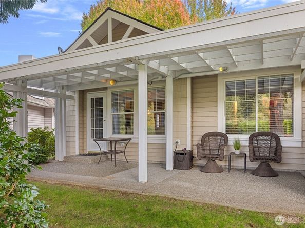 23425 51st Avenue S, Kent WA 98032