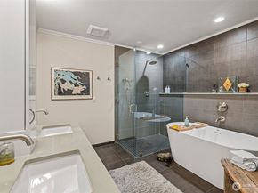 23425 51st Avenue S, Kent WA 98032