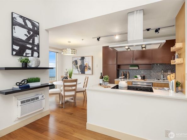 500 5th Avenue W 705, Seattle WA 98119