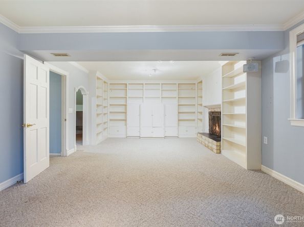 17508 184th Avenue NE, Woodinville WA 98072