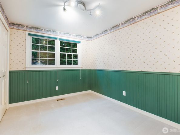 17508 184th Avenue NE, Woodinville WA 98072