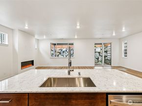 24323 13th Avenue SE CR20, Bothell WA 98021