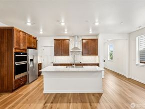 24323 13th Avenue SE CR20, Bothell WA 98021