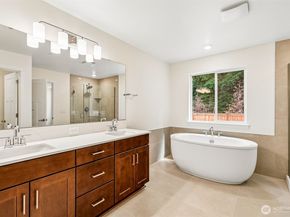 24323 13th Avenue SE CR20, Bothell WA 98021