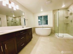 24323 13th Avenue SE CR20, Bothell WA 98021