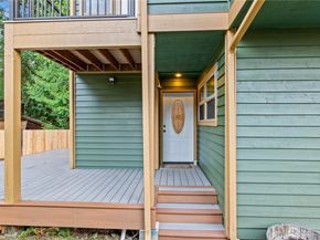 14808 84th Avenue NE, Kenmore WA 98028