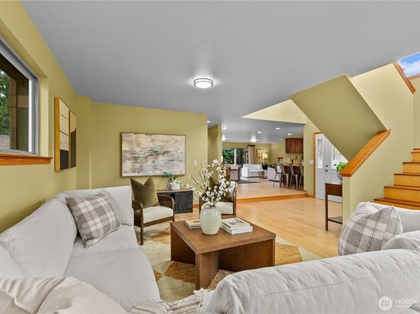 14808 84th Avenue NE, Kenmore WA 98028