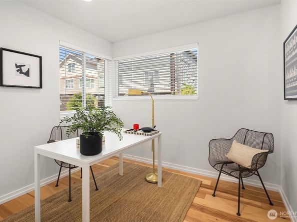 6042 B 41st Avenue SW, Seattle WA 98136