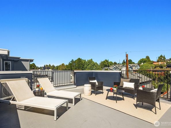 6042 B 41st Avenue SW, Seattle WA 98136