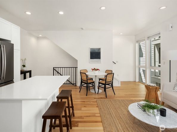 6042 B 41st Avenue SW, Seattle WA 98136