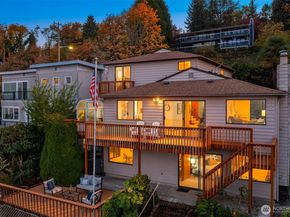 9764 Rainier Avenue S, Seattle WA 98118