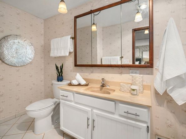 9764 Rainier Avenue S, Seattle WA 98118